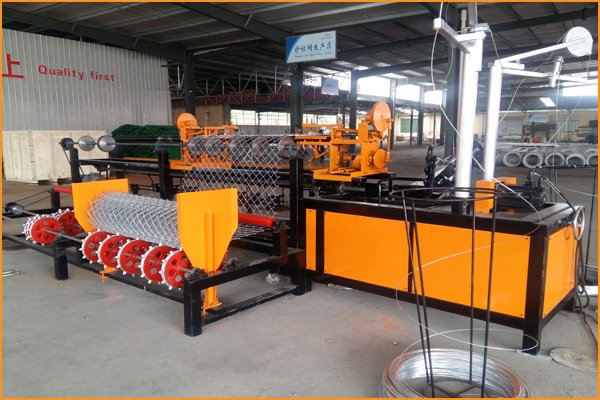 Chain Link Fence Machine introduction